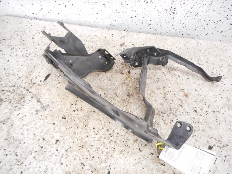 08-2011 Mercedes-Benz C300 Sedan Headlight Mounting Bracket Passenger Right OEM