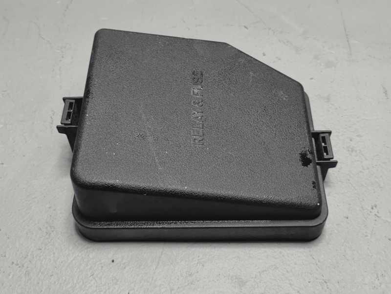 2019-22 Toyota RAV4 Hybrid Engine Passenger Side Fuse Relay Box Upper Cover OEM