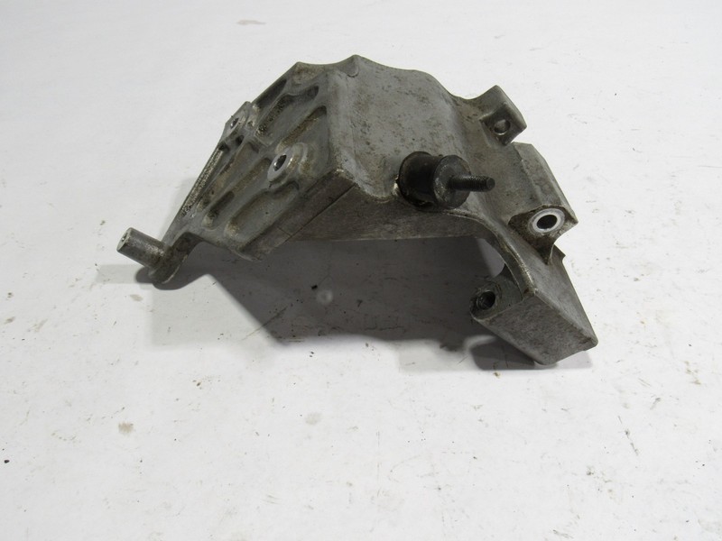 10-20 Bentley Mulsanne 2012 Alternator Bracket Mount Support @1