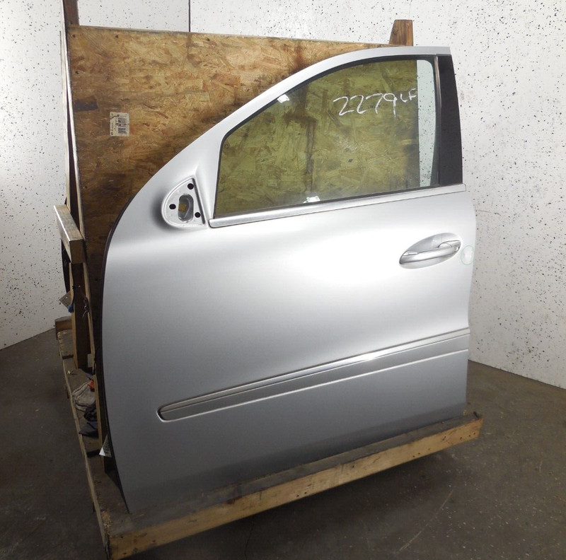 07-12 Mercedes-Benz GL450 Front Door Assembly Driver Left Electric OEM *NOTES*