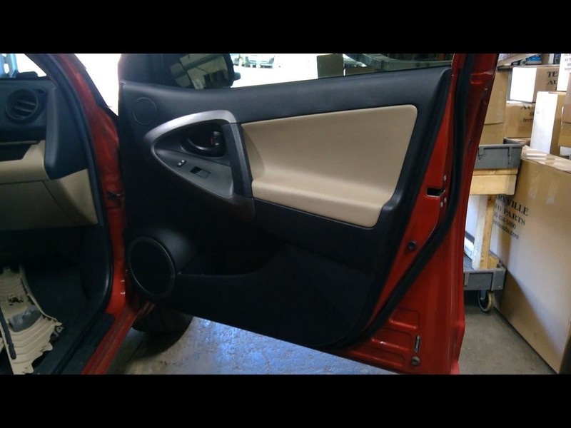RAV 4 2012 Passenger Right Front Door Trim Panel 1669549