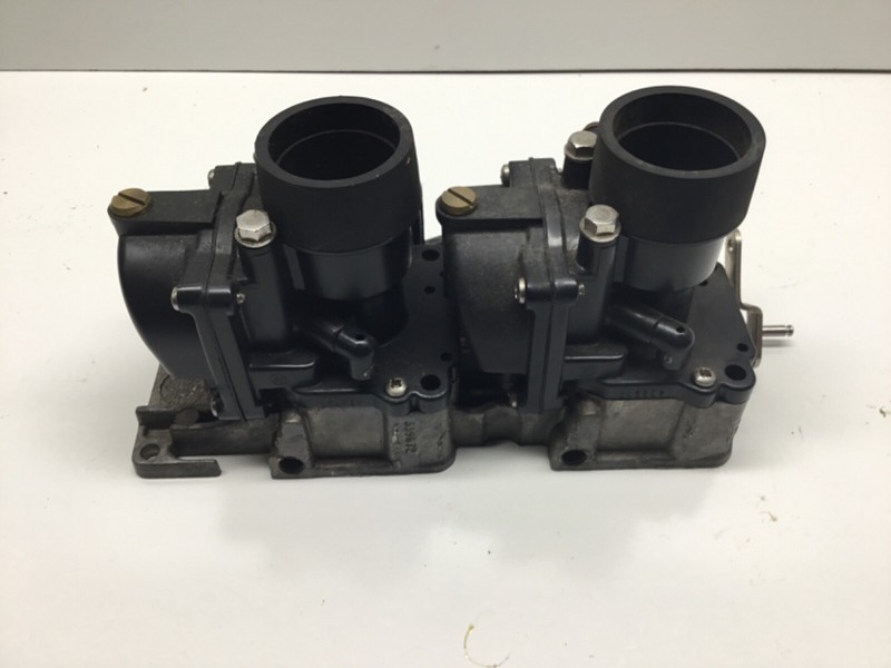 N4 Johnson Evinrude Carburetor + throttle body assy # 334961# 339672# 436797