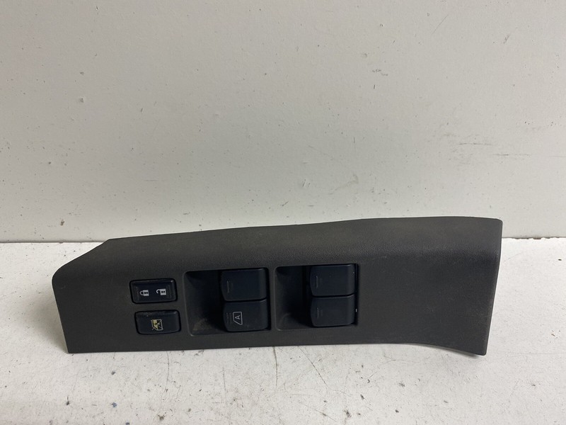 2007-2015 Nissan Xterra Driver Master Power Window Door Mirror Lock Switch
