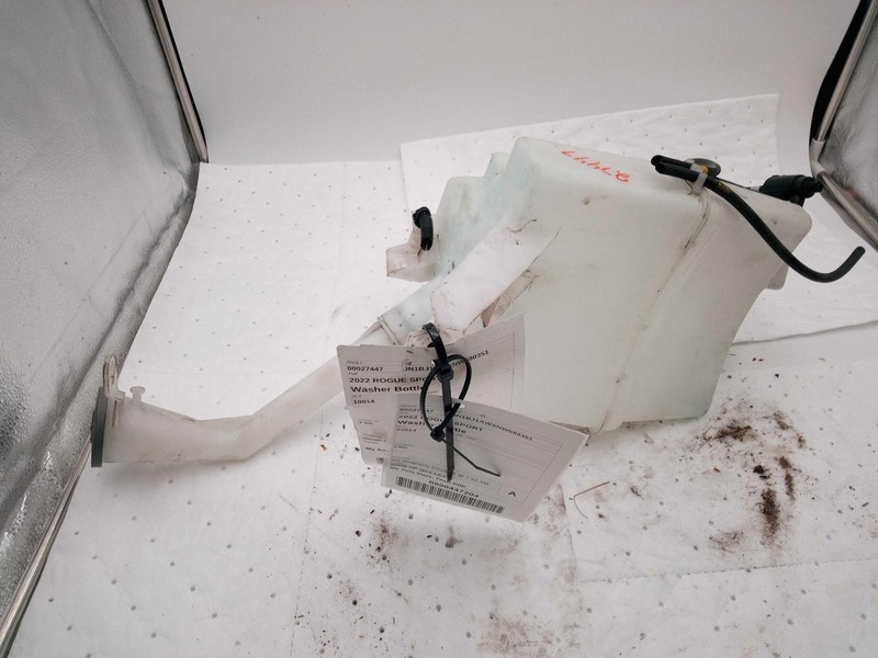 2022 Nissan Rogue Sport Washer Fluid Reservoir OEM Grey 2.0L 89K Miles