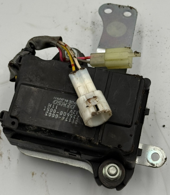 2007 Kawasaki Ninja ZX600 Denso Exhaust Electronic Servo Motor Box ZX 600 H3