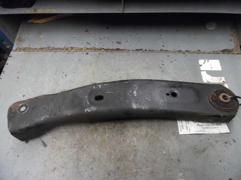 99 00 01 02 03 04 JEEP GRAND CHEROKEE UPPER CONTROL ARM FR 97586
