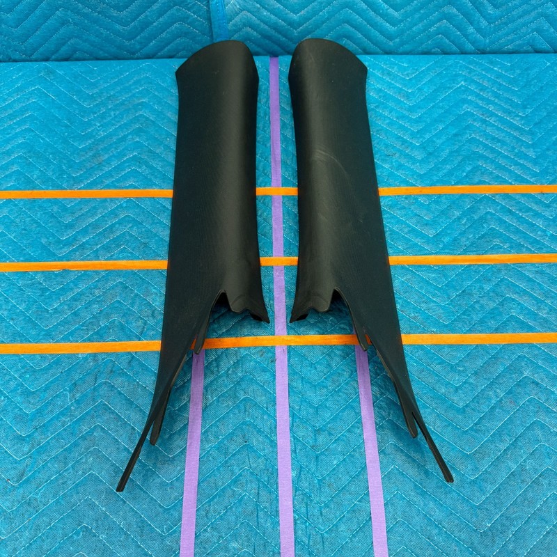 2010–2015 Chevrolet Camaro Front Pillar Trim Panels Left And Right Set 112K OEM