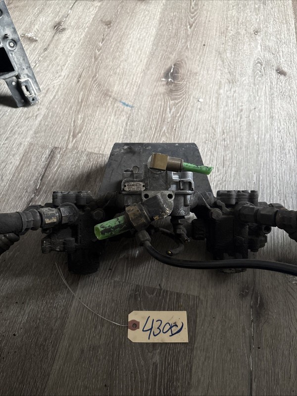 Wabco HALDEX Brake Relay Valves Assy 9730110240