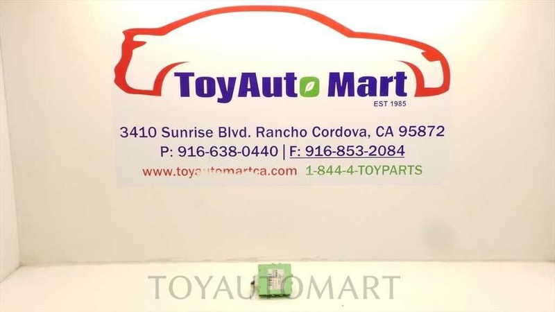 01 02 03 04 05 LEXUS IS300 82810-53020 RUNNING LIGHT RELAY