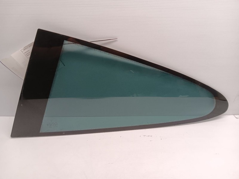 05-12 Porsche 911 997 Coupe Left Rear Quarter Window Glass 99754311104