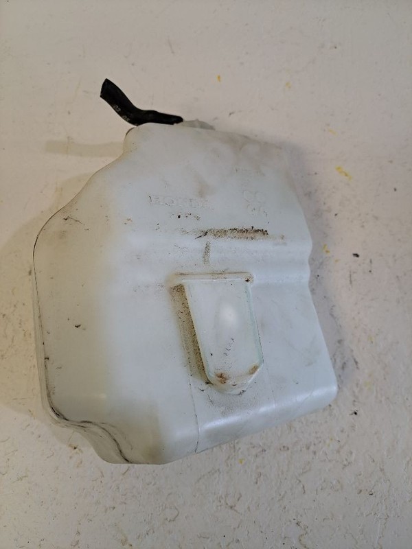 Coolant Reservoir Main Right Hand Engine Compartment Fits 18-22 ACCORD 3473996