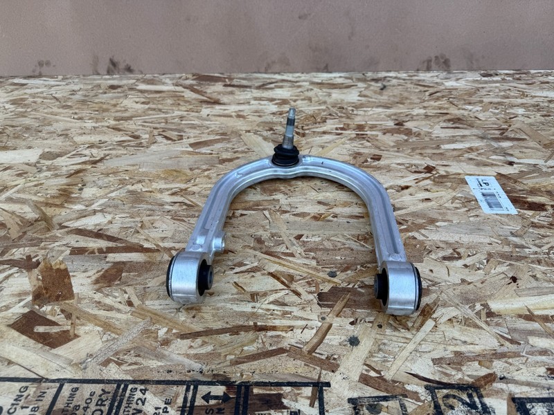 RIVIAN R1S R1T 2022-2026 OEM FRONT LEFT DRIVER UPPER CONTROL ARM ASSEMBLY