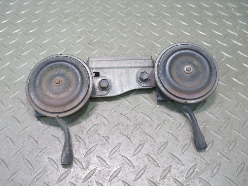 1991-1997 LAND CRUISER FJ80 HIGH & LOW TONE HORN SIGNAL