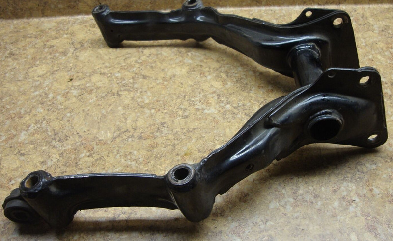 1980 Honda CX500 CX 500 CX500D Deluxe Engine Frame Mount Bracket Motor Mounting