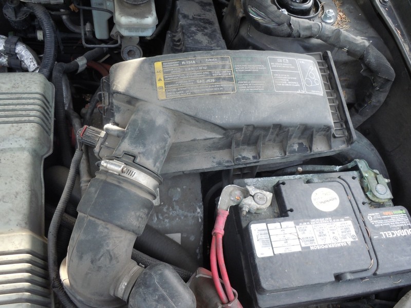 2008-2011 Mercury Mariner Hybrid Air Cleaner Housing Box OEM