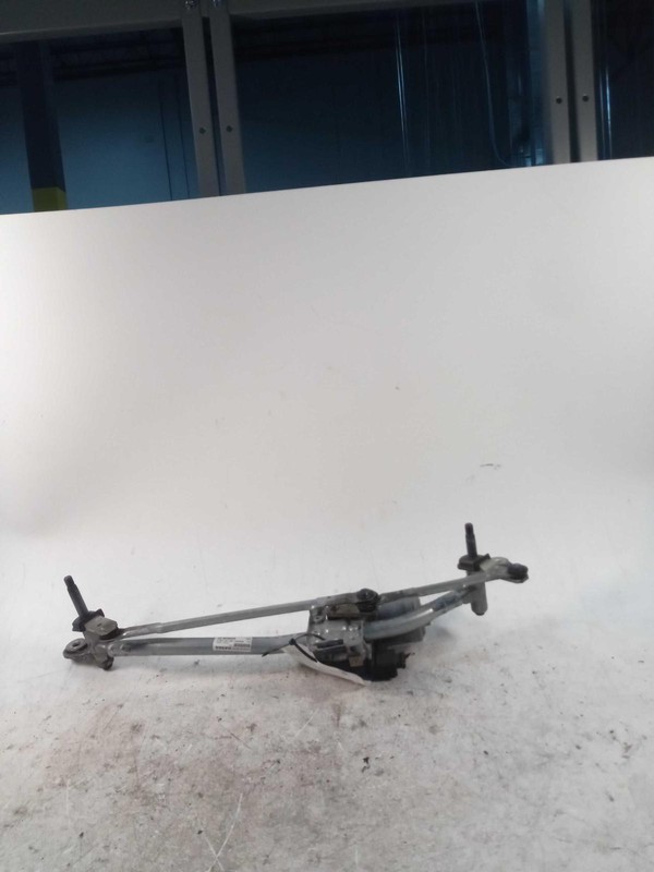 2020 VOLVO XC40 Wiper Motor OEM Black 67K Miles - Warranty Included
