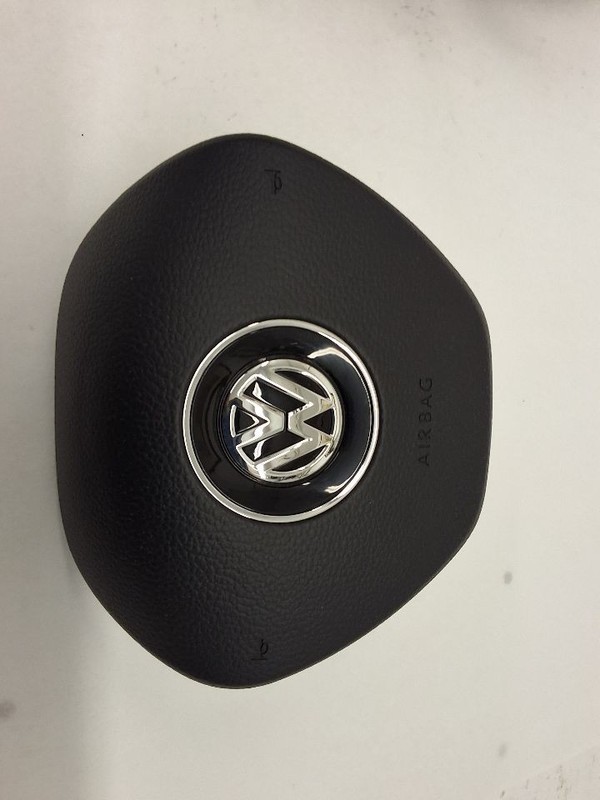 2016-2018 Volkswagen PASSAT Front Driver Steering Wheel Air Bag Thru 01/15/17