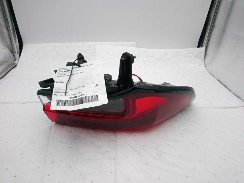 2021 Buick Envision Left Tail Light Assembly Grey 6738954 48k Miles