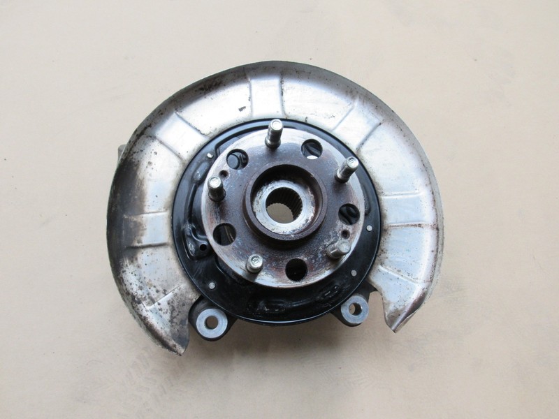 Genesis G80 2017 RWD Rear Left Driver Spindle Knuckle Wheel Hub 16-20 *