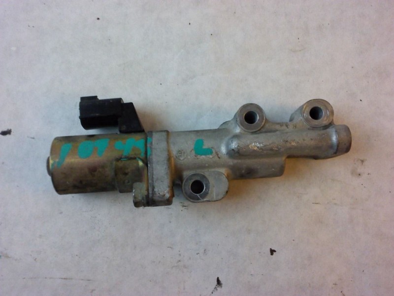 2005 Nissan 350Z Driver Left Side Timing Solenoid