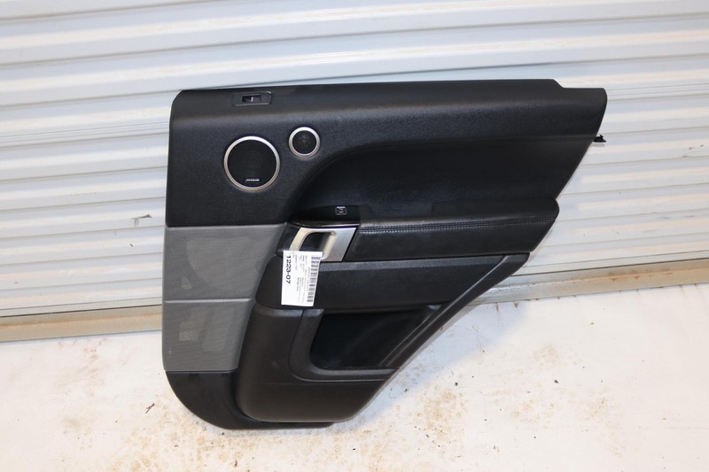 2014-2017 RANGE ROVER SPORT L494 REAR RIGHT SIDE DOOR PANEL TRIM COVER OEM