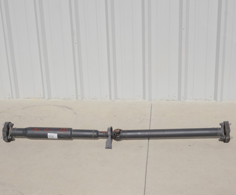 2012 - 2014 Mercedes W204 C250 RWD Driveshaft Line Prop Propeller Complete