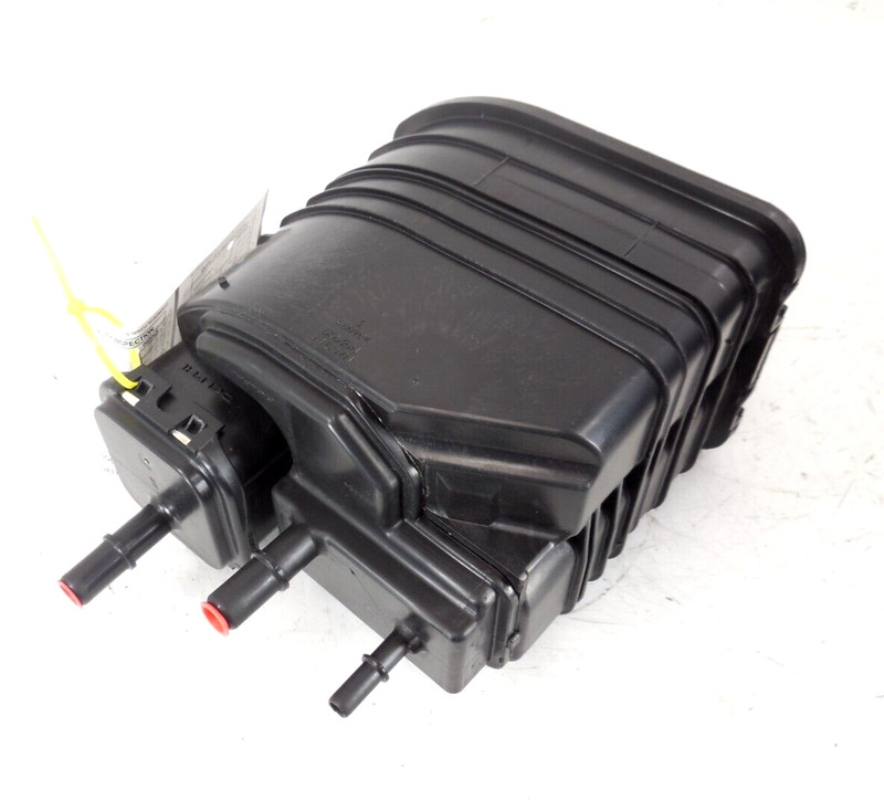 2013-2017 Cadillac ATS Fuel Vapor Evap Canister OEM