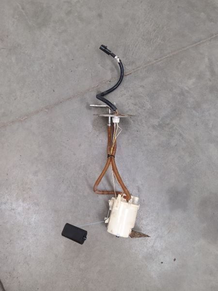Fuel Pump Assembly Gasoline Rear Fits 99 FORD F250SD PICKUP 259677
