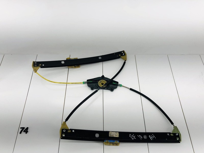 09-11 AUDI A4 B8 FRONT RIGHT PASSENGER SIDE DOOR WINDOW REGULATOR OEM