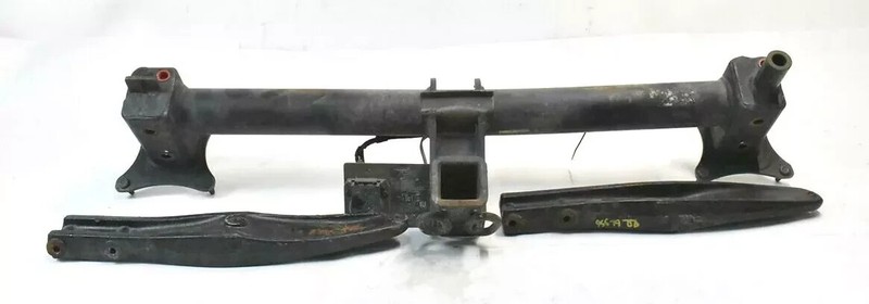 07-12 Mercedes X164 GL450 GL550 Trailer Rear Tow Hitch Reinforcement Bar OEM