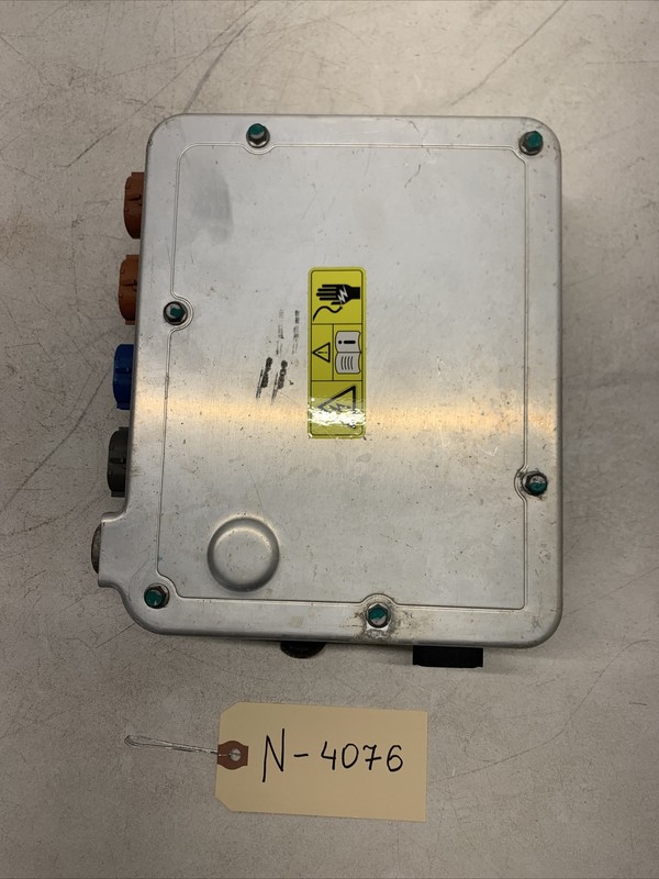 12-16 Tesla Model S Front High Voltage Junction Distribution Box HV OEM 4076 U2
