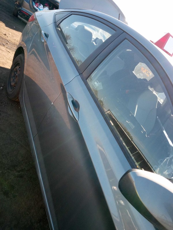 2015 Hyundai Accent Left Door Glass Grey OEM 139701 Used 85k Miles