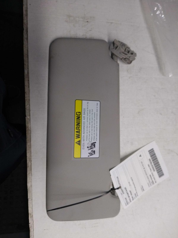 2023 KIA Sportage Blue Sun Visor Right Side OEM Used 39K Miles NJ25-21126-516441