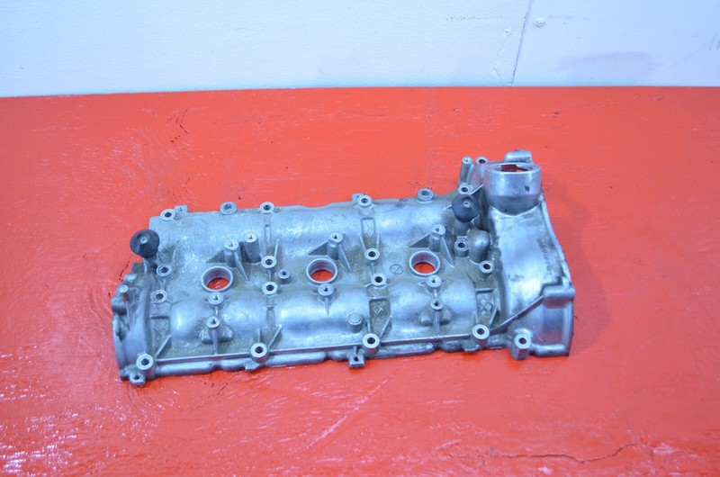 06-08 MERCEDES R171 SLK280 3.0L M272 ENGINE RIGHT VALVE CYLINDER HEAD COVER OEM