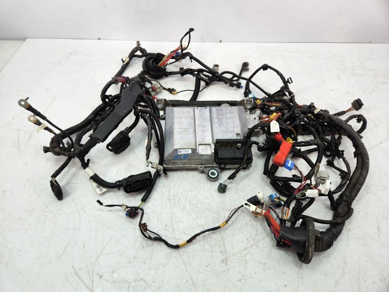 ✅ 17-23 OEM Tesla Model 3 Front Electrical System Control Module W/ Harness