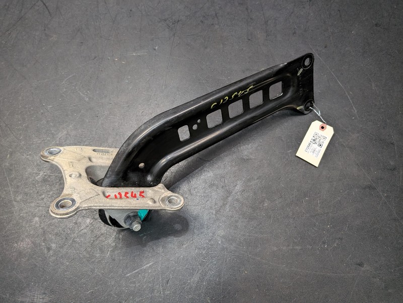 Rear Left Trailing Lower Control Arm 2021 Chevrolet Malibu 42793827 2016 - 2024