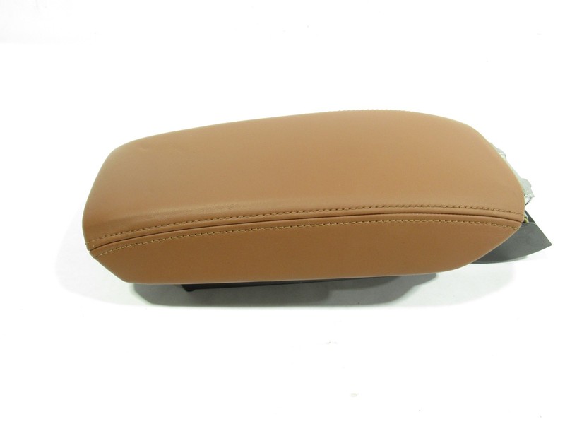 16-23 Audi TT 2019 Front Center Console Armrest Lid ;