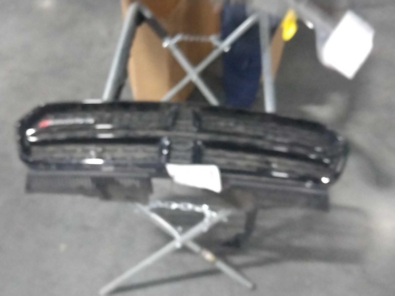 2019 Dodge Durango Grille OEM Black 68307807AA Used 4DR SUV 95K Miles