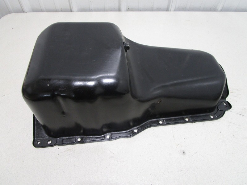 810845T Mercruiser 3.0 140 HP Stern Drive Oil Pan 1990-98