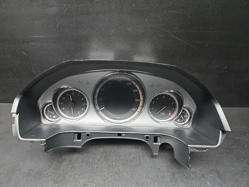2011-13 Mercedes W212 E350 E550 Speedometer Instrument Cluster Gauge 110K Miles