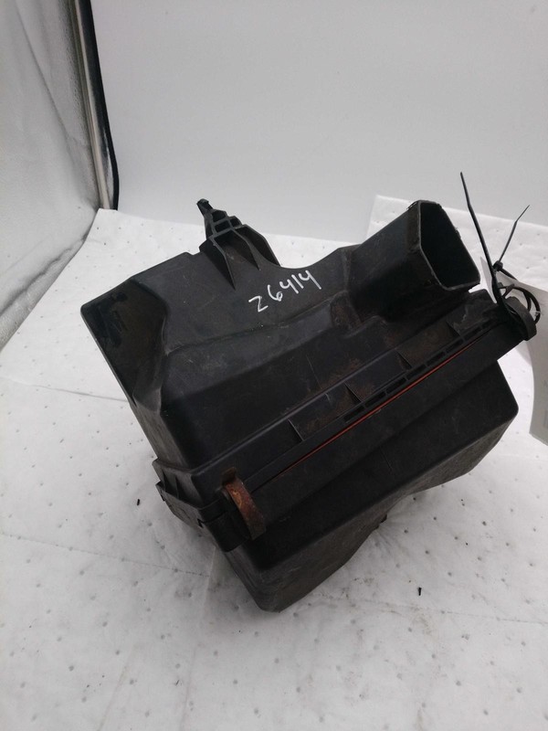 2011 Nissan Murano Air Cleaner Assembly OEM 165001AA1A Used 154K Miles