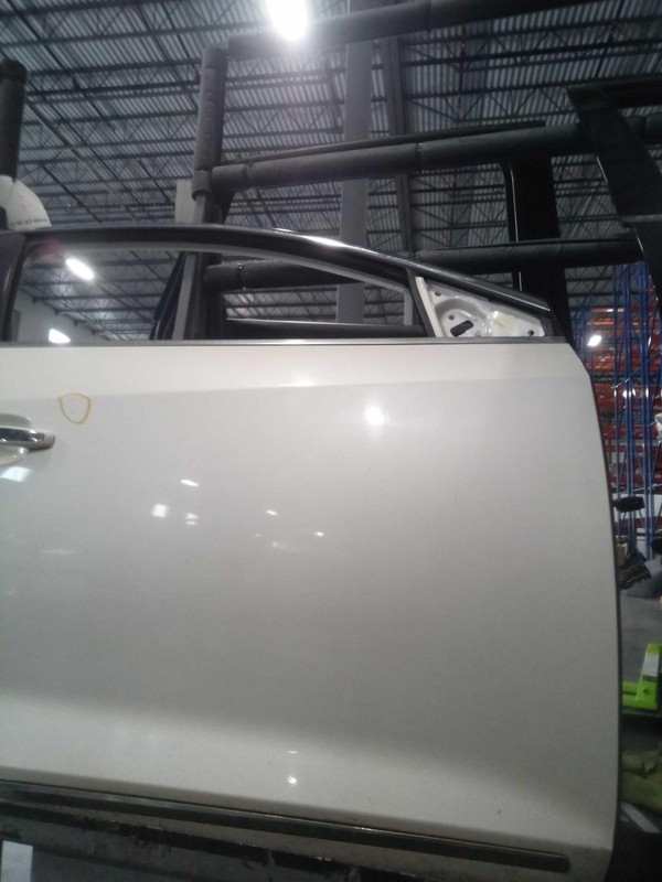 2011 Buick LaCrosse Right Front Door OEM Used 340217 111K Mileage