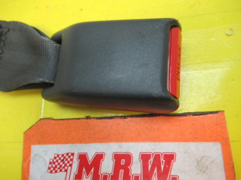 SEATBELT 3rd ROW BUCKLE OUTER REAR BACK SEAT BELT LATCH for 96-98 MAZDA MPV VAN