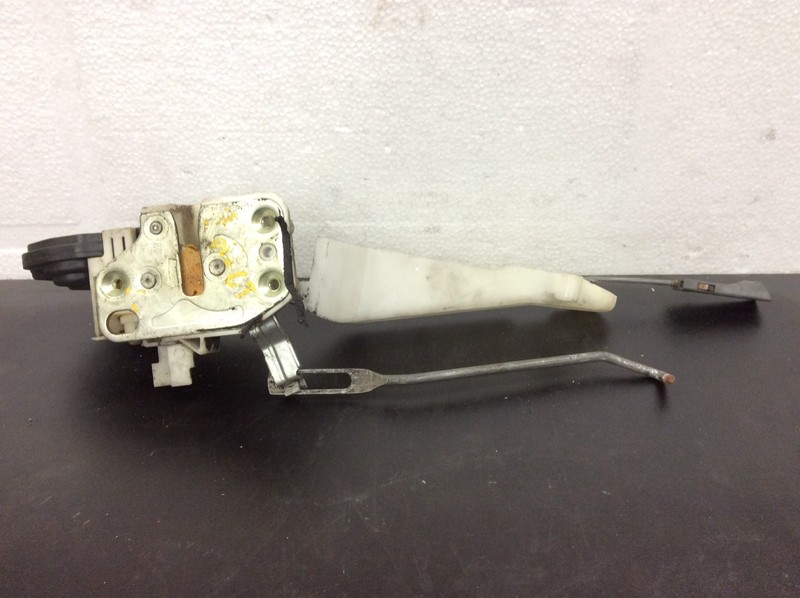 03-05 Pilot Lock Right Front Door Latch Power Actuator Locking Assy OEM