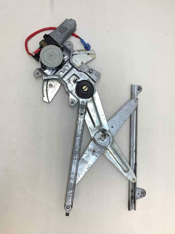1999 camry 4dr rh passenger front window regulator w/motor oem 85710aa020