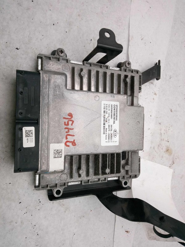 2020 KIA Sportage Engine Control Module ECM 2.4L OEM 391712GRH1