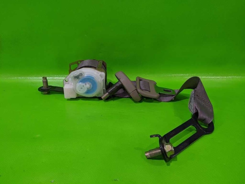 00-04 TACOMA EXT CAB PASSENGER RIGHT REAR SEAT BELT RETRACTOR OEM 4138-21