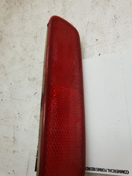 98 99 00 01 02 03 04 05 06 07 Land Cruiser Driver Left Rear Side Marker Lamp