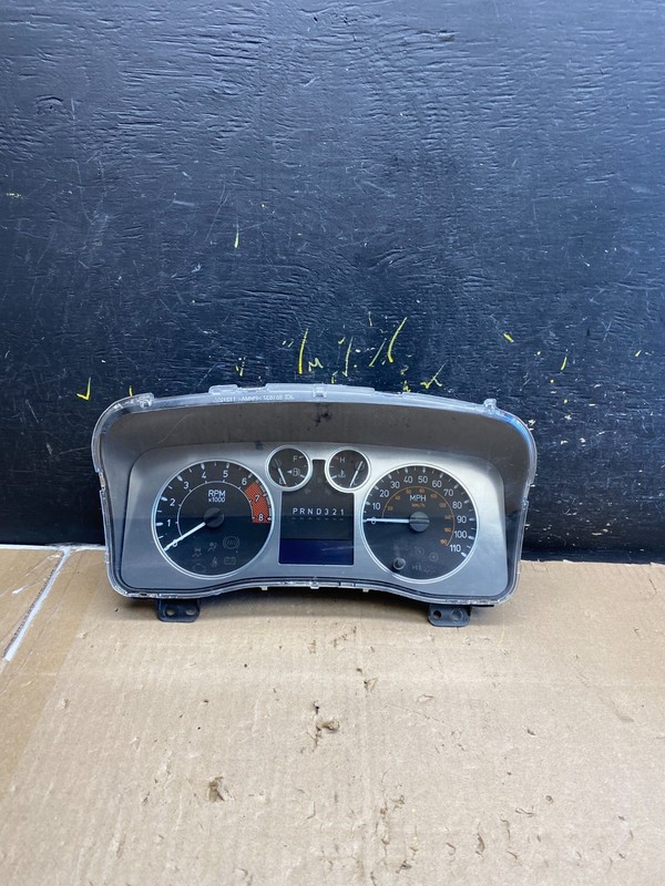 2006 to 2010 Hummer H3 Dash Cluster Gauge Speedometer OEM AB2105 DG