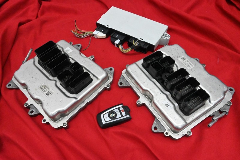 12-16 BMW F06 F10 F12 M5 M6 S63 ENGINE COMPUTER DME ECU CAS4 MODULE KEY SET OEM✅